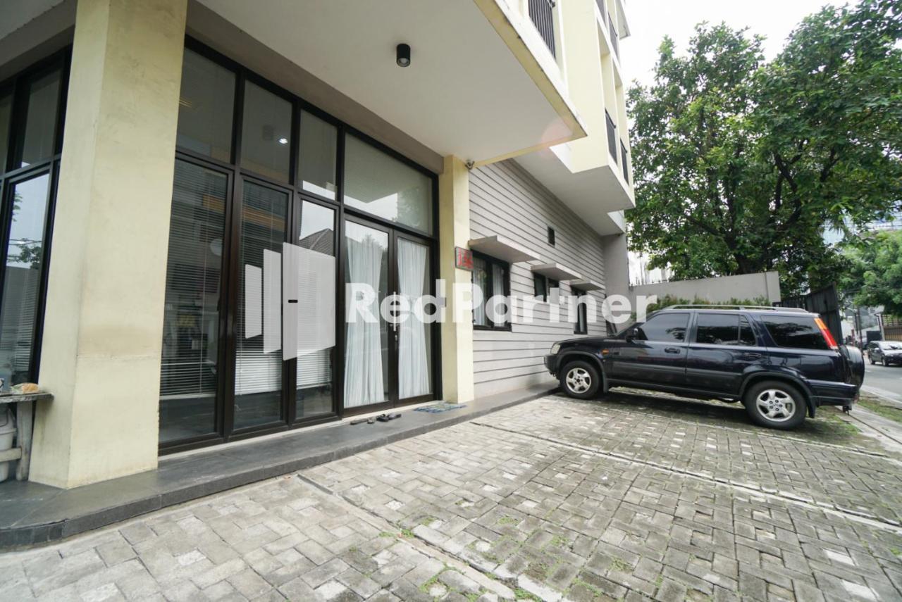 فندق Toba Mansion Syariah Near Benhil Redpartner جاكرتا المظهر الخارجي الصورة